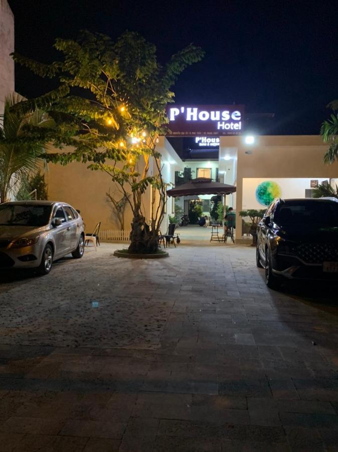 พีเฮาส์ โฮเต็ล Hotel ฟานเที้ยต ภายนอก รูปภาพ